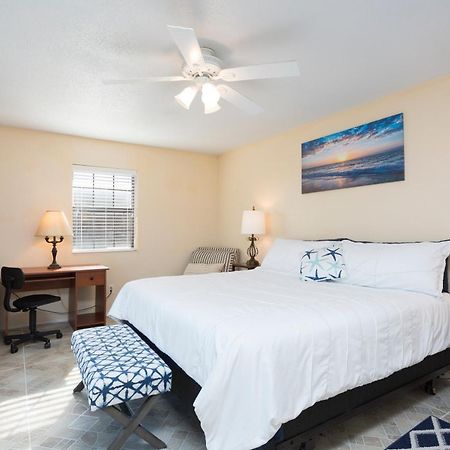 House Of Neptune Steps From The Sea And Private Pool South Padre Island Extérieur photo